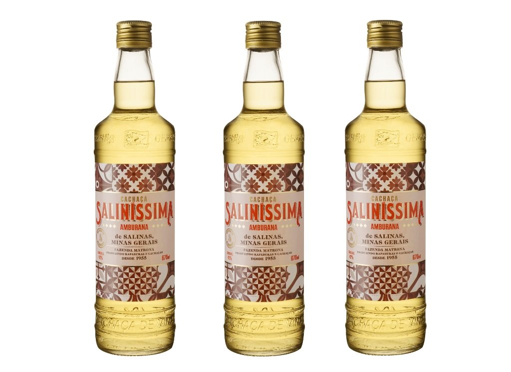 Cachaça Saliníssima Amburana